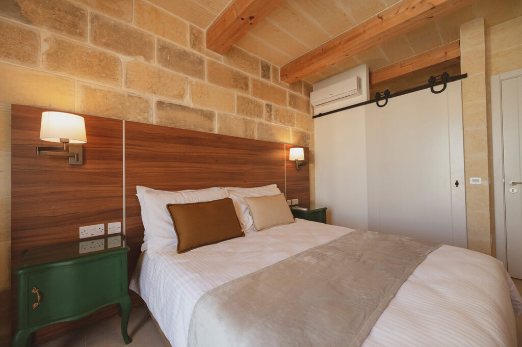 Double or Twin Room with Balcony